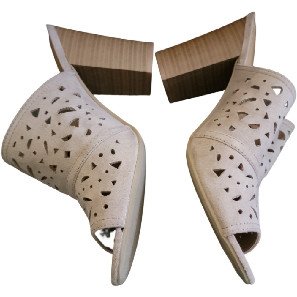 American eagle slide in heel sandal